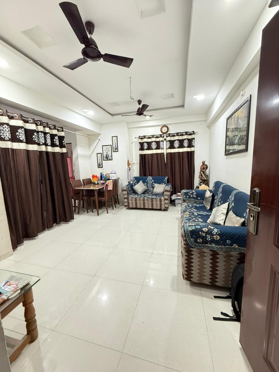 e484c4cc-4e4b-4d72-9741-cf2102b91ccd